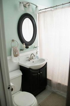 55 Cozy Small Bathroom Ideas... cute bathroom, would use an earthtone color instead, though.