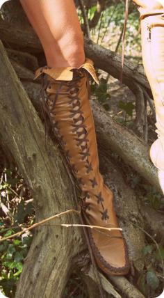 Antique Tan Knee High Leather Boots With Brown Lacing