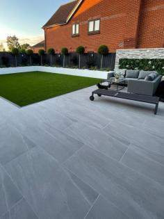 Discover a range of decorative porcelain paving slabs. Italian Outdoor Porcelain Paving this is perfect for people looking for something unique and contemporary for their garden.
