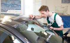 Professional windshield installation shop, auto glass replacement and door window regulator repair. CPR Auto Glass Murrieta provides mobile windshield rock chip repair. For more details check out this website: https://www.cprautoglassrepair.com
