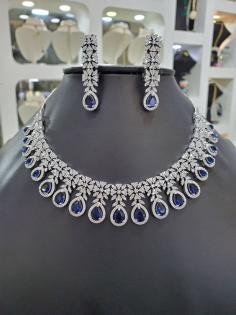 Buy gorgeous diamond bride necklace, jewelry sets and accessories in Lyndhurst NJ. Get latest gold Jewellery necklace and designs in Lyndhurst NJ.
