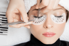 Unlock the art of allure with our Lash Extension Mastery Program. Enhance your skills, from classic to volume, in just a few short sessions. Seasoned instructors guide you through meticulous application, ensuring your clients leave with mesmerizing, luscious lashes. Evolve into a sought-after lash artist and transform your career today. 
For details go to: https://lashbou.pro/lash-extension-classes/