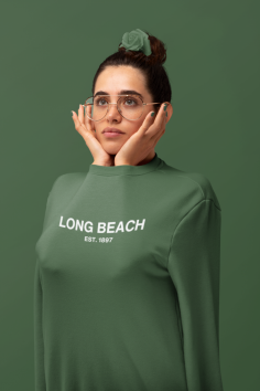 Long Beach Store has the Premium cotton fabric and a laid-back design highlight the 'STITCHED' crew. This piece uses a soft feel with a loose fit for all-day wear.