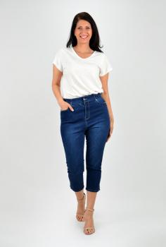 Shop a wide range of women's denim jeans and capri pants at Cotton Dayz. Our ladies capri pants and jeans are available in various sizes and colours. ★Free VIP shipping★ 