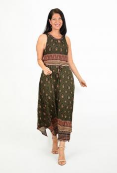 Cotton Dayz features maxi dresses for women, including options for plus-size women, styles with long sleeves and short sleeves, and trendy floral prints in cotton and rayon.