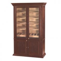 Upgrade to a large humidor cabinet for ample storage space  & superior cigar preservation. Our spacious cabinets offer the perfect solution for cigar enthusiasts.