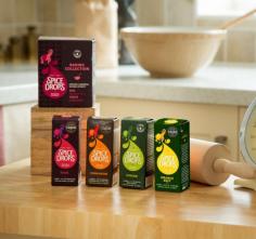Curry Spices Collection

Do away with the takeaway, and make any night a curry night! Make speedy, healthy dishes at home using our Curry Collection.

