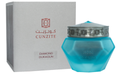 Diamond dakhoon is a luxurious Arabian incense of agarwood with a variety of amber, Indian agarwood oud, and a special toudh of Oud Perfumes oils by Cunzite.