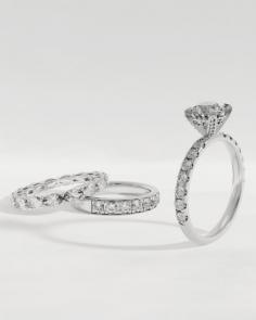 Regal Hatton Garden Jewellers Unique Engagement Rings for Every Love Story
At Regal Hatton Garden Jewellers, we believe every love story is unique, and that should be reflected in your engagement ring. Our collection of unique engagement rings includes a wide range of designs, from classic solitaires to more contemporary, intricate creations. Whatever your style, we
have the expertise to help you find or design a ring that perfectly represents your commitment.
Our Hatton Garden engagement rings are known for their exceptional quality and craftsmanship. Whether you’re looking for a diamond engagement ring
that dazzles or a custom-made design that tells your story, we are here to help you every step of the way.