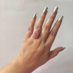 Do you want to know how you can make the correct buying decision when it comes to purchasing Rhodochrosite rings and Rhodochrosite jewelry in general? Rhodochrosite jewelry is believed to add a touch of elegance and romance to any outfit. But, since it is soft, it can be scratched easily, and heavy impacts can damage it.